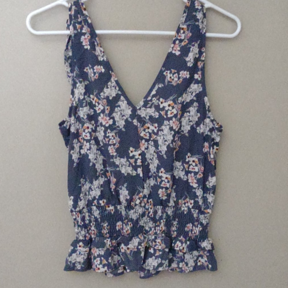 Size small, floral design